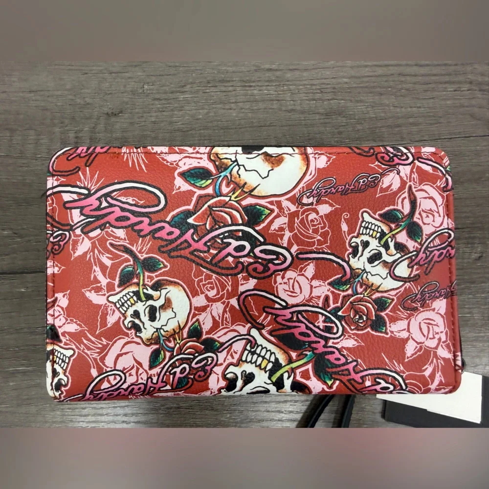 Ed Hardy Red and Black Skull Wallet Large Zipped Wristlet - Picture 4 of 10